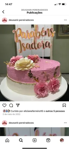 Bolo e docinhos da Deusa 