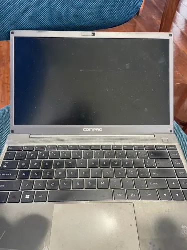 Notebook Compaq sem bateria sem HD