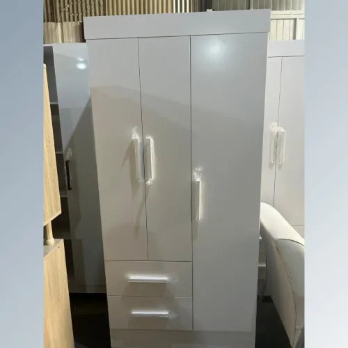 Guarda roupa de solteiro - entego hoje