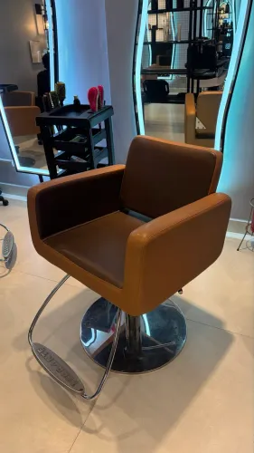 / CADEIRA SALÃO
