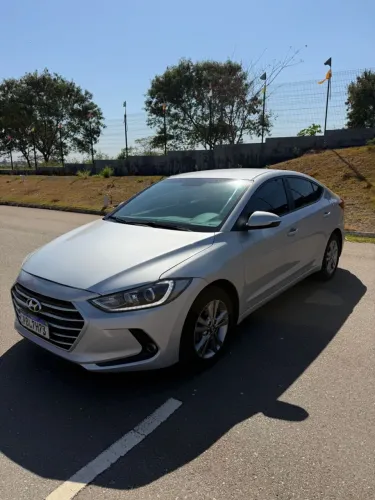 Hyundai Elantra 2.0 16V Flex Aut. 2018