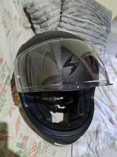Capacete exo scorpion preto fosco
