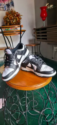 Tênis Nike Dunk Low Panda <br>Ícone de compartilhar<br>Casual