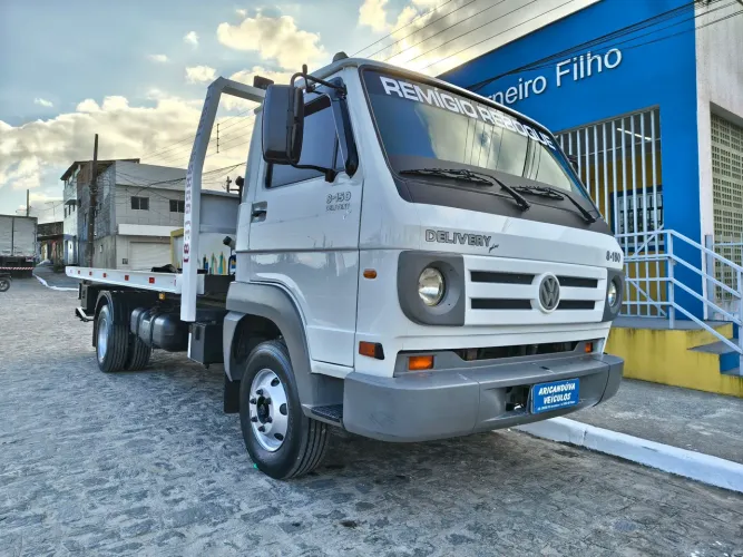 VW 8-150 Plus 2011 Reboque C/ Asa Delta apenas 150mil rodados Todo Original Plataforma 5,5