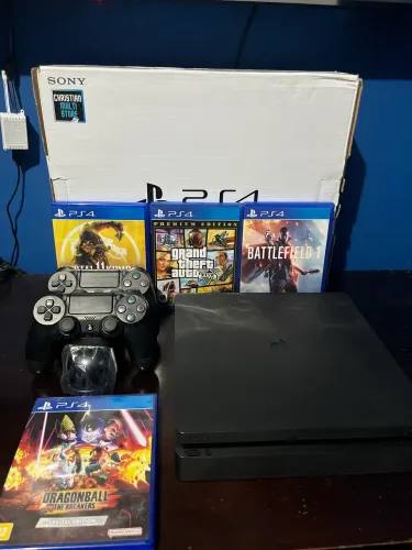 PLAYSTATION 4 - 1TB