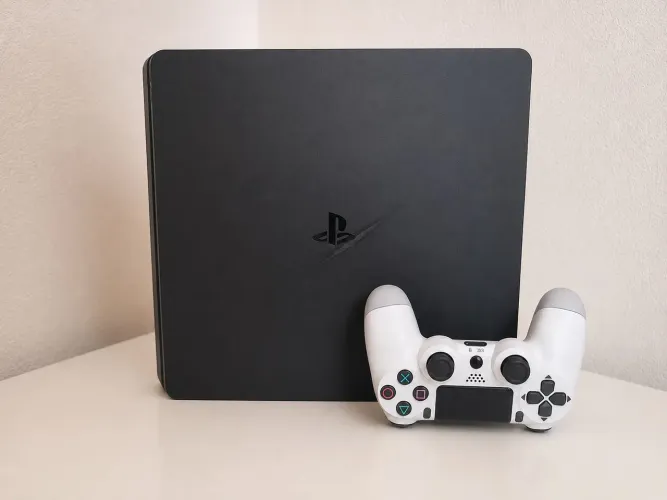 Playstation 4 (NOVÍSSIMO)