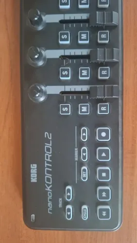 Controlador midi, micro USB, korg nanocontrol 2