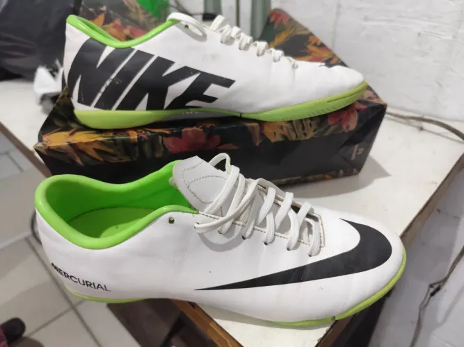 Vendo chuteira da Nike