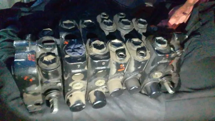 Comando hidráulico traseiro da Caterpillar 416 f2