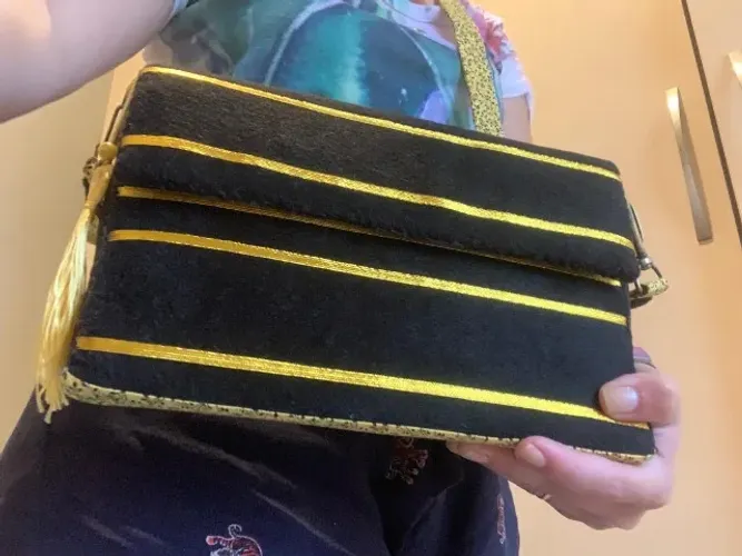 Bolsa Clutch de Festa Luxo - Preta e Dourada (Ecodesign Exclusivo)