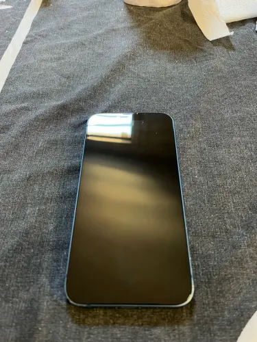 iPhone 13