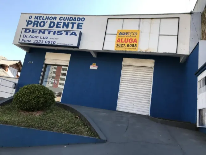 Sala Térrea / Loja comercial Desvio Rizzo Caxias do Sul