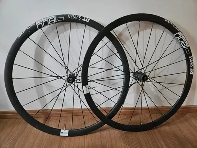 Rodas Dt Swiss ep 1800 spline speed bike / par