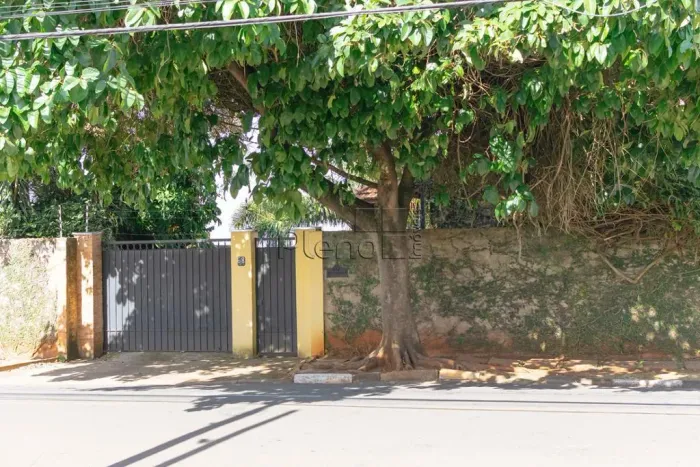 Sobrado à venda em Campinas, Parque Rural Fazenda Santa Cândida, com 3 quartos, com 550 m²
