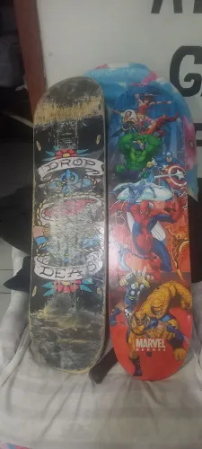 Lote Com 2 Shapes de Skate Usados (Drop Dead + Marvel Heroes)