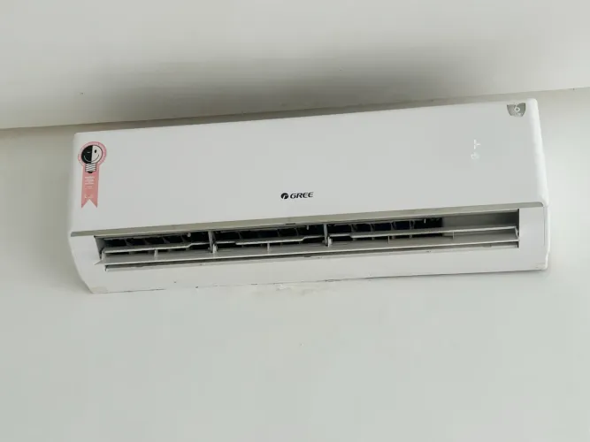 Ar condicionado 