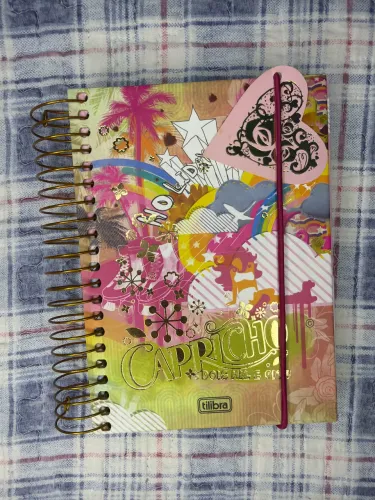 Agenda capricho anos 2000