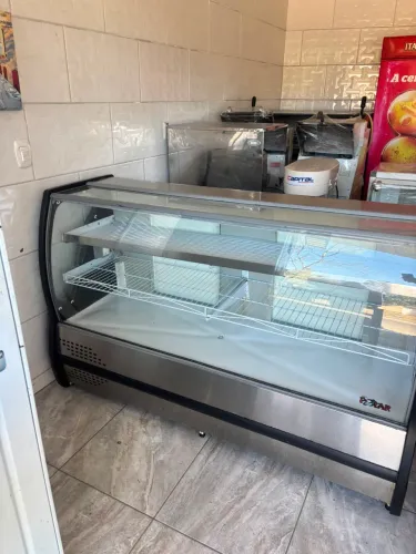 Balcão refrigerado boleado 1.80 x 0.70 boleado   