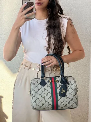 Bolsa Baú Estilo Ophidia GG Boston Tamanho Médio