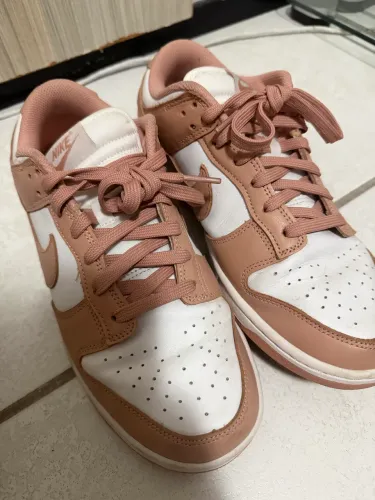 Dunk Low Rosa