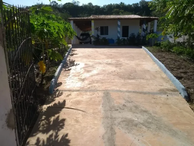 SÍTIO NO POVOADO SETE CASAS