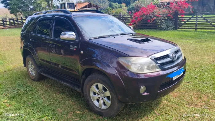Toyota Hilux SW4 SRV D4-d 4X4 3.0 TDI Dies. AUT 2006