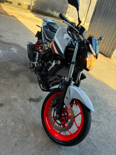 Yamaha MT-03 ABS 2020 | 20.352 km | Muito conservada