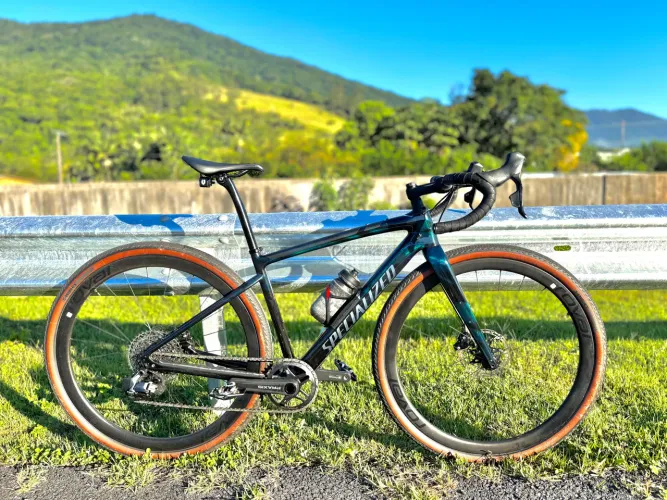 Specialized Diverge Expert Carbon - Gravel 