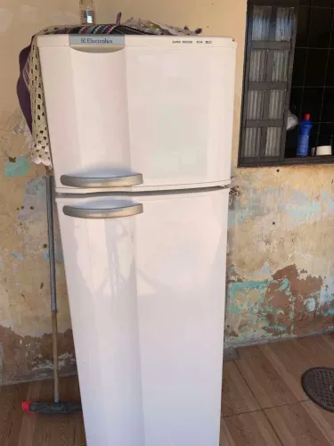 Geladeira Electrolux Gelo Seco