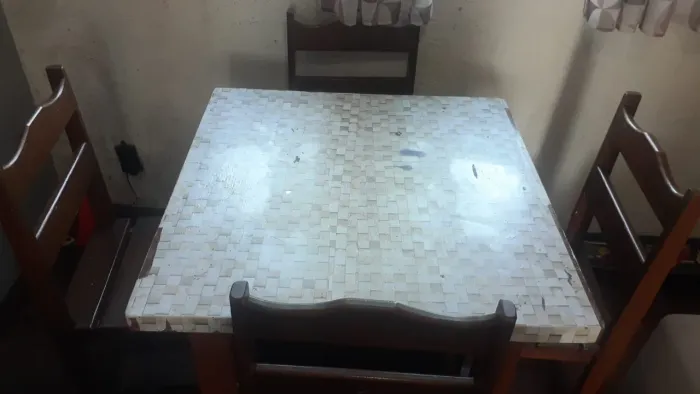 Mesa 3 cadeiras