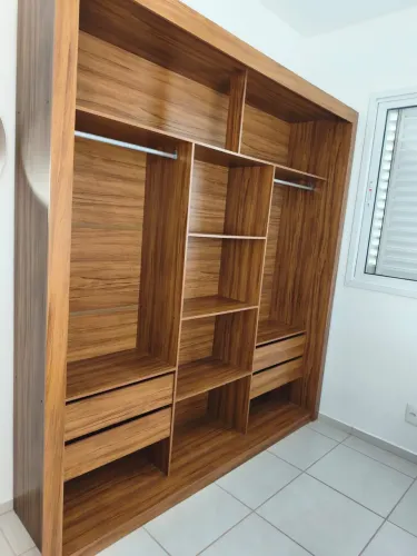 Guarda roupa tipo closet