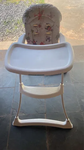 Mesa/ cadeira para bebe
