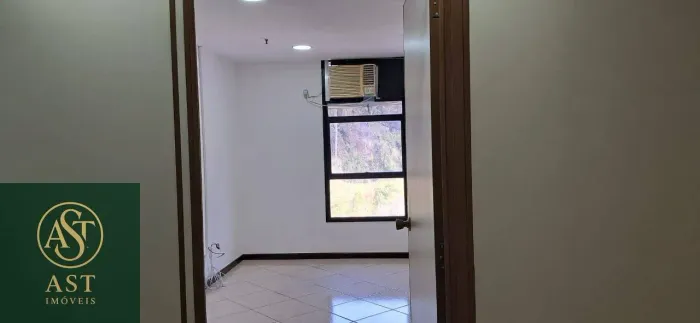 Sala Comercial à Venda e para Locação Edifício Gomes da Costa