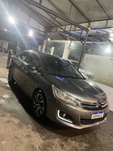 Citroen C4 Lounge Tendance 2.0 Flex 4P Aut. 2014