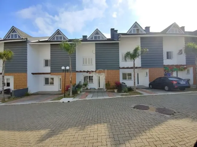 Casa Condominio para Venda - 134m², 3 dormitórios, sendo 1 suites, 2 vagas - Vila Nova