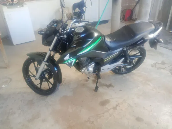 Moto 160