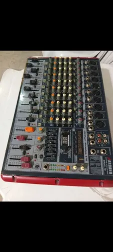 Mesa de som arcano gran12 amplificadada 1200w rms