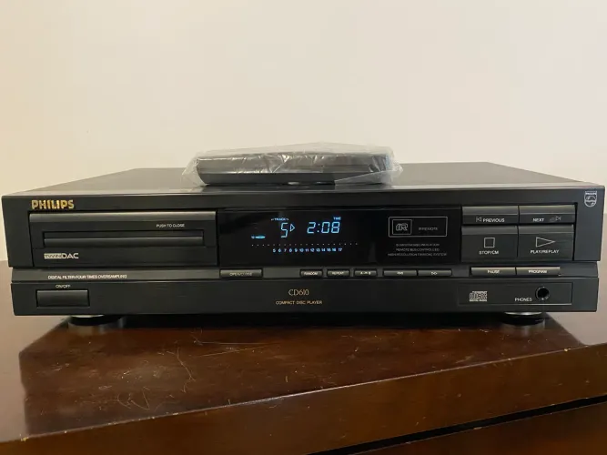 CD player Philips CD610 funcionando perfeito controle remoto