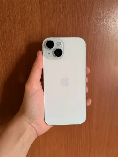 iPhone 15