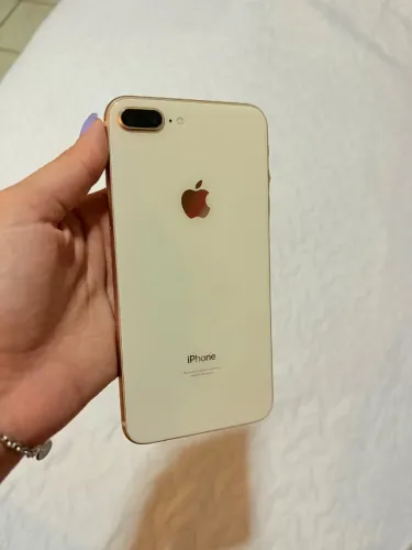 iPhone 8 Plus (nunca foi aberto! Totalmente original) acompanha caixa 