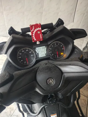Xmax km super baixo.