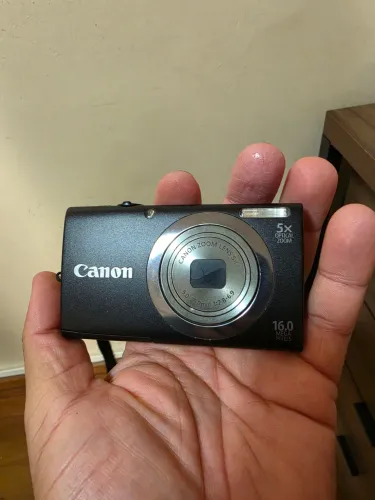 Canon A2300 HD pra concerto ou peça 