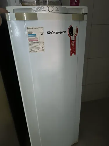 GELADEIRA CONTINENTAL