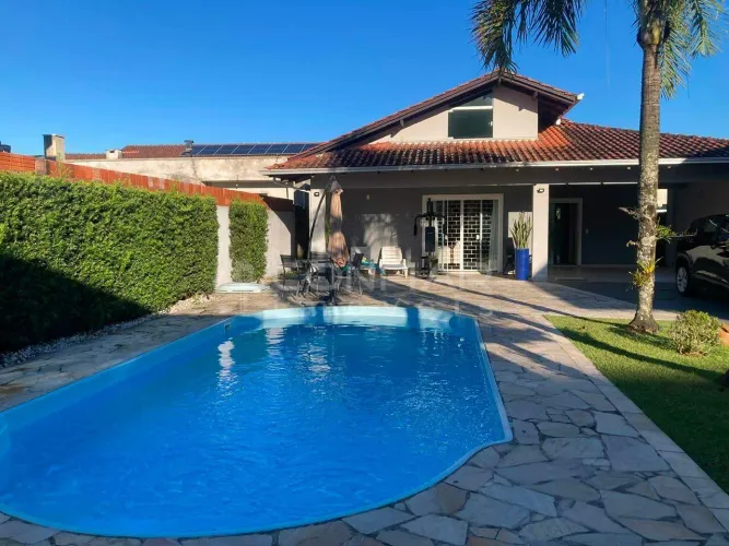 Casa mobiliada com 4 quartos para locação no Itaum por R$10.900,00 + TAXAS