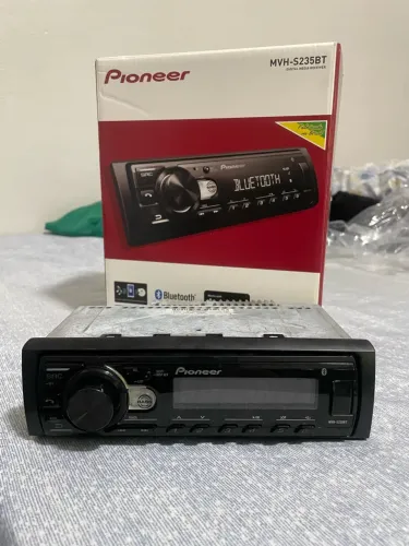 Rádio Pionner MVH S235 Bluetooth Na caixa