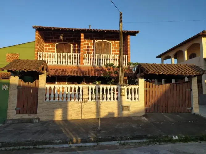 Casa com 2 Quarto(s) e 2 banheiro(s) para Alugar, 80 m² por R$ 2325 / Mês