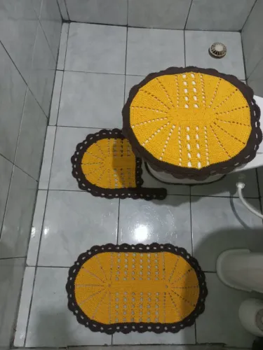 Vendo kits de crochê pra banheiro 