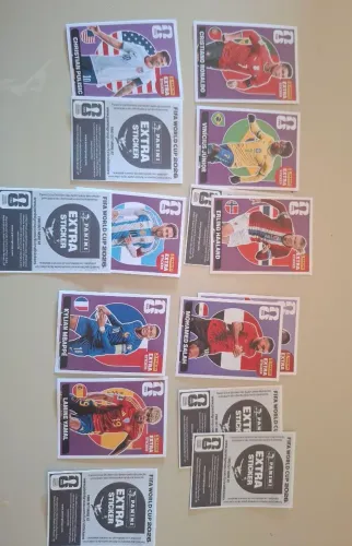 5 Figurinhas legends extra