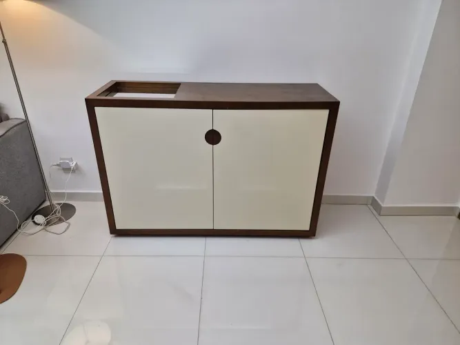 Buffet de madeira