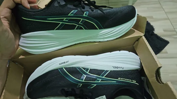 Tenis asics cumulus 27
